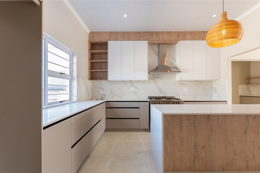 4 Bedroom Property for Sale in Country Club Western Cape